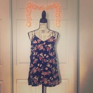 4/$20 Forever 21 Blue Flower Print Tunic Top